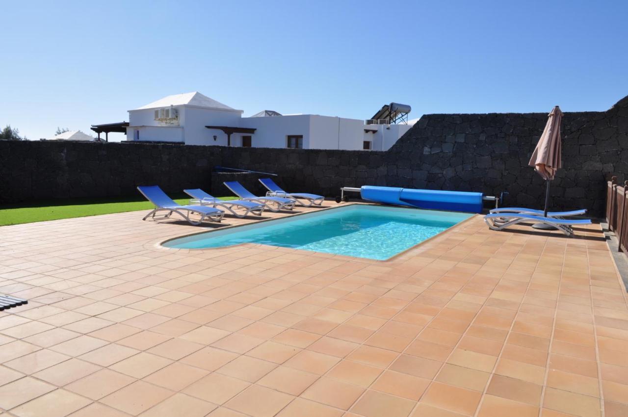 Villa Esmeralda Playa Blanca  Extérieur photo