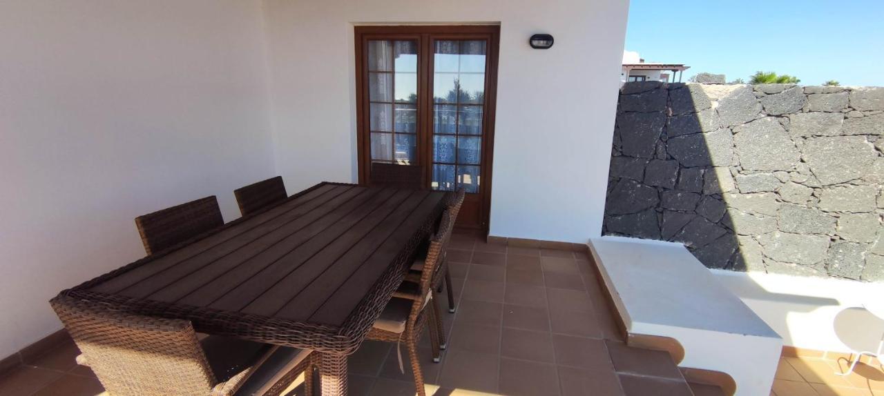 Villa Esmeralda Playa Blanca  Extérieur photo